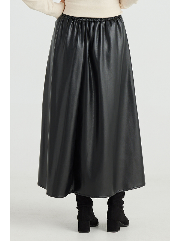 Brave + True Concrete Jungle Skirt Black Back