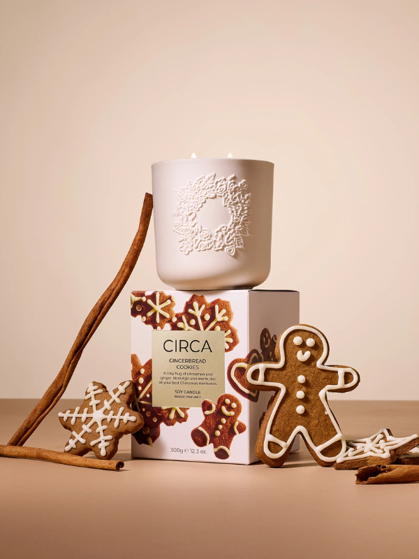 CIRCA Limited Edition Gingerbread Cookies Candle 300g