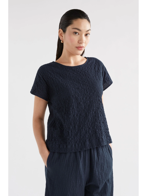 ELK the Label Huvet Top New Navy Front