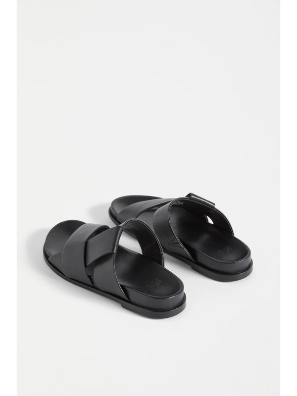 ELK the Label Uma Slide Black