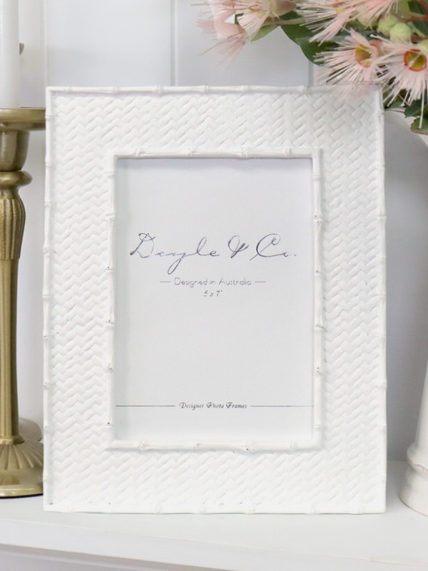 Flair Gifts Weave Singapore Frame White 5x7