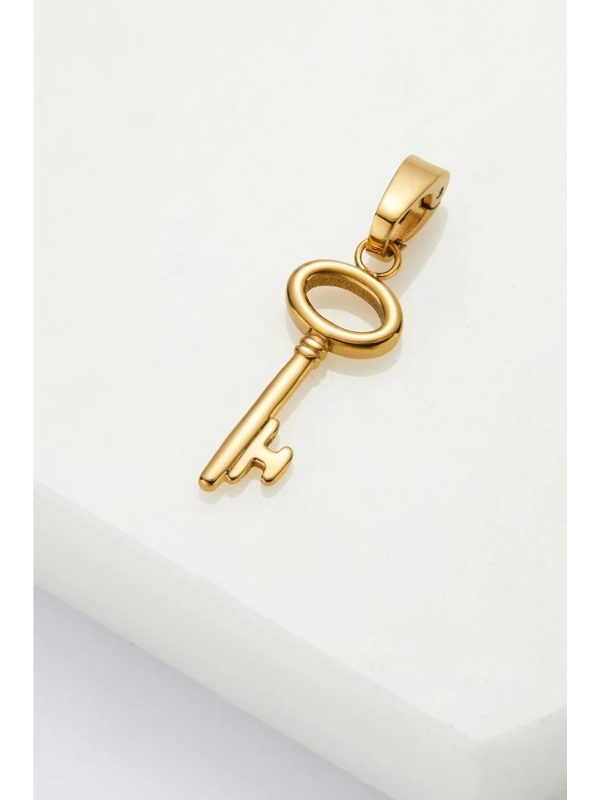 Zafino Key Charm Gold